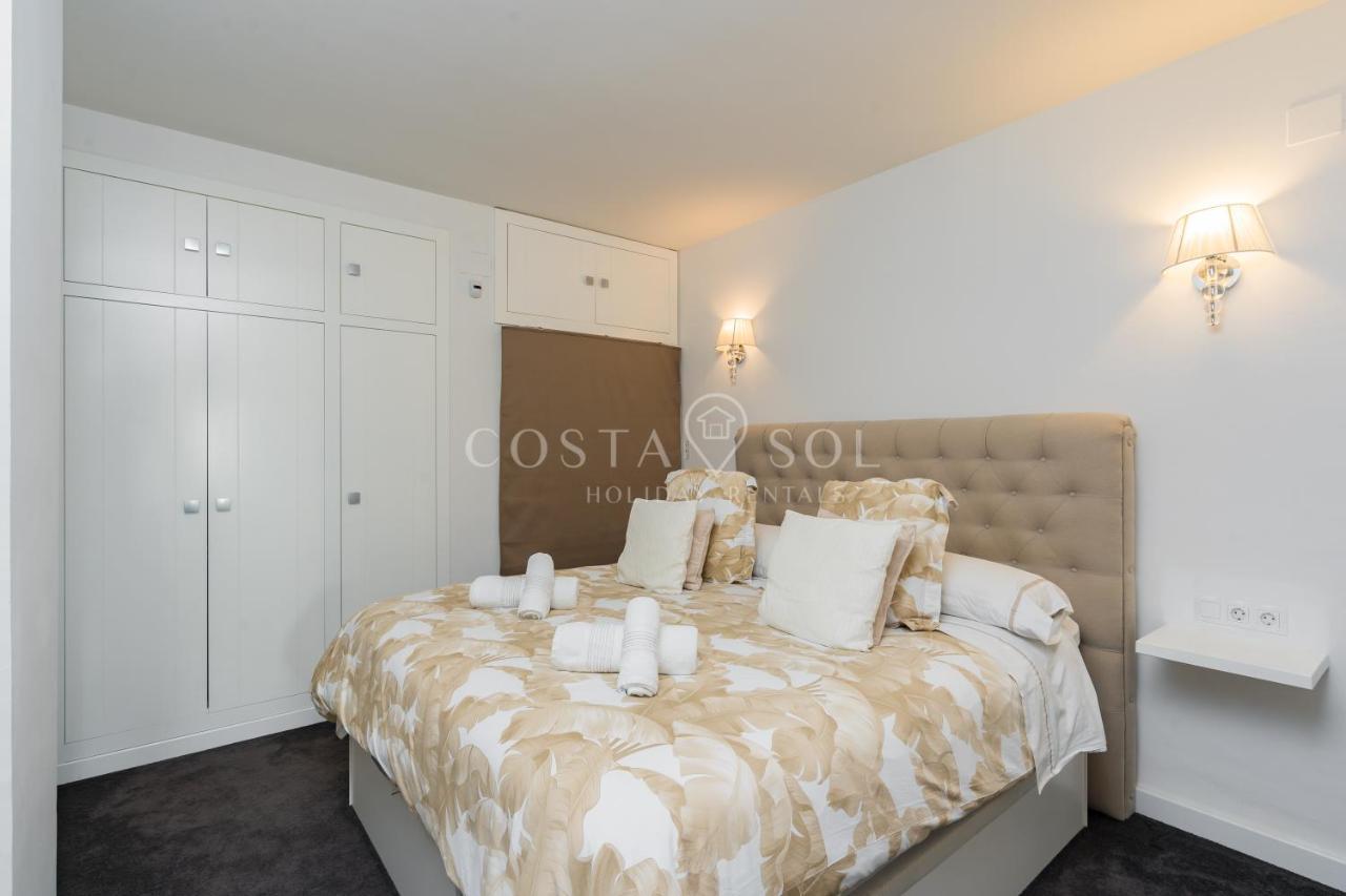 Puerto Marina-Benalmadena Luxury Apartment Dentro De La Isla Zewnętrze zdjęcie